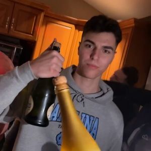 Meet your Posher, Kamil